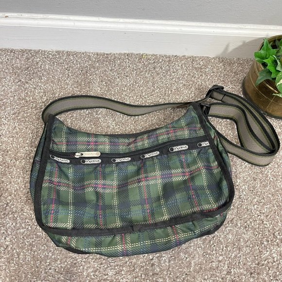 Le SportSac Bags Lesportsac Classic Hobo Bags Nylon Shoulder